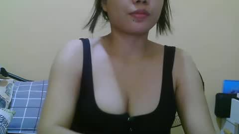 Snapshot of wildcamille chatting on 3, 2, 2025 camille online show from 3, 2, 2025