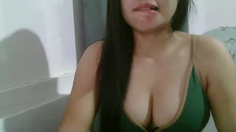Snapshot of wildcamille chatting on 16, 9, 2025 camille online show from 16, 9, 2025