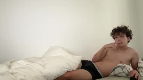 wilddesire18 online show from 13, 9, 2025