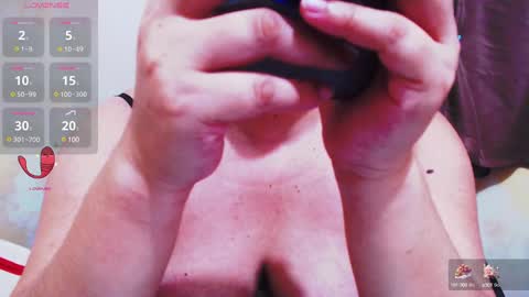 wildhotasianx online show from 18, 2, 2025