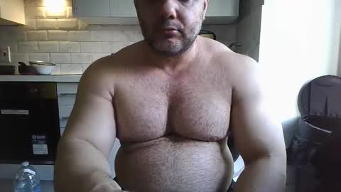 Snapshot of wildjohn_xx chatting on 15, 12, 2025 WildJohn XX online show from 15, 12, 2025