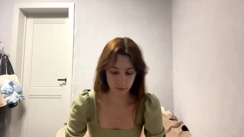 Snapshot of wildpeachh chatting on 5, 11, 2025 wildpeachh online show from 5, 11, 2025