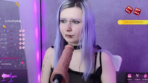 Your virtual girlfriend online show from 8, 2, 2025