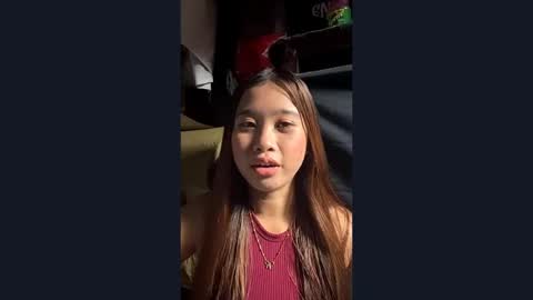 Snapshot of willenekorus chatting on 24, 4, 2026 Clara online show from 24, 4, 2026