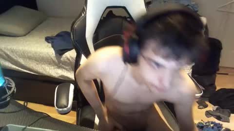 willfro_ online show from 18, 10, 2025