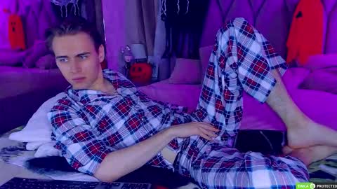 Snapshot of williamdyson chatting on 20, 10, 2025 William online show from 20, 10, 2025