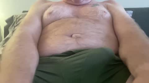 Snapshot of willieb777 chatting on 28, 3, 2026 willieb777 online show from 28, 3, 2026