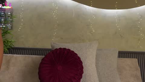 Ms Willow online show from 20, 5, 2026