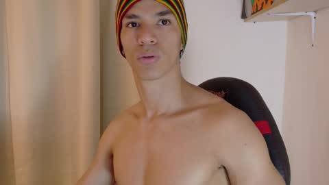 Snapshot of willy_veins chatting on 19, 10, 2025 willy_veins online show from 19, 10, 2025