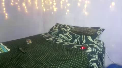 wilmaassylum online show from 3, 10, 2025