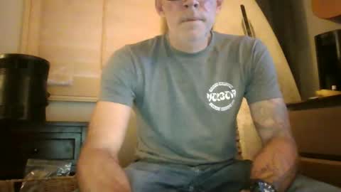Snapshot of wingnutt765733 chatting on 23, 12, 2025 wingnutt765733 online show from 23, 12, 2025