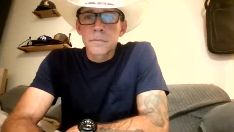 Snapshot of wingnutt765733 chatting on 4, 3, 2026 wingnutt765733 online show from 4, 3, 2026