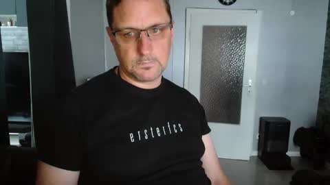 Snapshot of wirzwei8883 chatting on 8, 6, 2026 Dirty online show from 8, 6, 2026