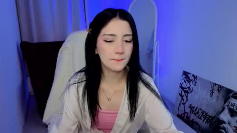 Vivian online show from 1, 12, 2025