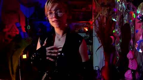 Goddess of two strapons  - Mr. long Don Mr. Pinky online show from 16, 1, 2025