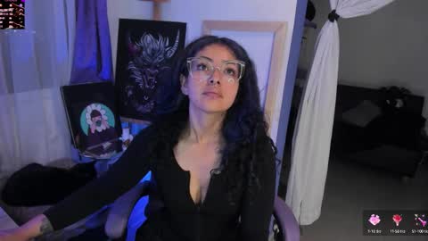 Snapshot of witchofhearts chatting on 20, 9, 2025 Luna Violeta A r t i s t online show from 20, 9, 2025