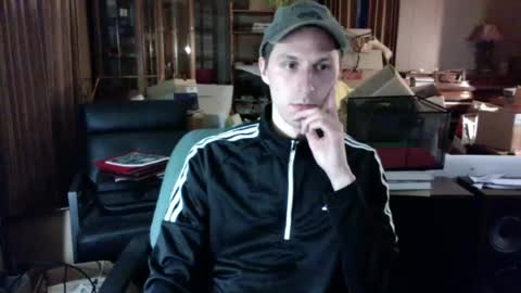 Snapshot of wizardsofwaverlypenis2 chatting on 18, 6, 2026 the mcrib online show from 18, 6, 2026