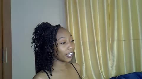 Snapshot of wizzia_khalifa chatting on 26, 2, 2025 girlie o online show from 26, 2, 2025