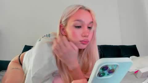 wladilia online show from 22, 9, 2025