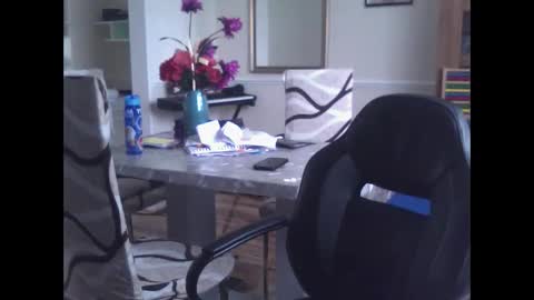 wobble444 online show from 13, 10, 2025