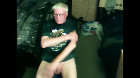 Snapshot of wolcol80 chatting on 7, 1, 2025 wolcol80 online show from 7, 1, 2025