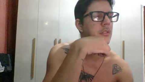 Snapshot of wolfbr19cm chatting on 4, 12, 2025 wolfbr19cm online show from 4, 12, 2025