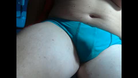 Snapshot of wolfoerl chatting on 19, 10, 2025 wolfoerl online show from 19, 10, 2025