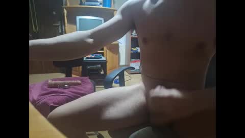 Snapshot of womanizerr69 chatting on 17, 2, 2026 womanizerr69 online show from 17, 2, 2026
