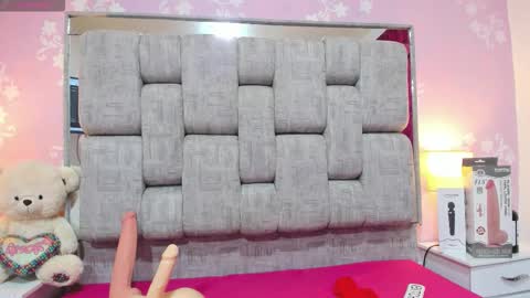 wonderkloe_ online show from 29, 11, 2025