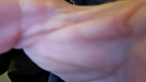 Snapshot of woodc71 chatting on 18, 3, 2026 woodc71 online show from 18, 3, 2026