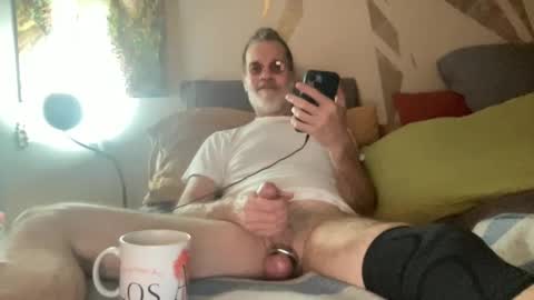 Snapshot of woodchuck185 chatting on 22, 12, 2024 Chuck online show from 22, 12, 2024