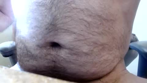 Snapshot of woodiesays chatting on 15, 10, 2025 WoodieSays online show from 15, 10, 2025