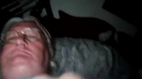 Snapshot of woodpecker115 chatting on 17, 11, 2025 woodpecker115 online show from 17, 11, 2025