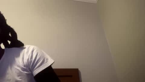 Snapshot of woodpipe69 chatting on 5, 3, 2025 Woodpipe69 online show from 5, 3, 2025