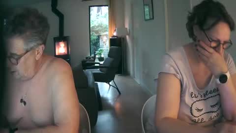 Snapshot of woodwurm chatting on 24, 1, 2025 woodwurm and Snoeske online show from 24, 1, 2025