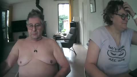 Snapshot of woodwurm chatting on 25, 1, 2025 woodwurm and Snoeske online show from 25, 1, 2025
