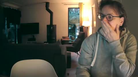 Snapshot of woodwurm chatting on 7, 2, 2025 woodwurm and Snoeske online show from 7, 2, 2025