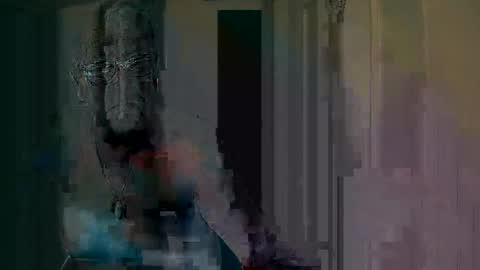Snapshot of woodwurm chatting on 7, 10, 2025 woodwurm and Snoeske online show from 7, 10, 2025