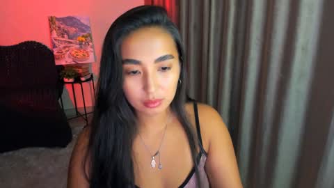 dudetta Kim online show from 25, 1, 2025