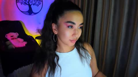 dudetta Kim online show from 19, 11, 2025