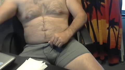 Snapshot of worldpolo1 chatting on 29, 11, 2025 Matt online show from 29, 11, 2025