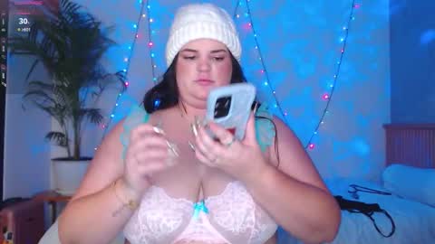 Snapshot of wow_its_kaitlyn chatting on 16, 10, 2025 Kaitlyn xx online show from 16, 10, 2025