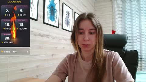 Snapshot of wow_porno_ chatting on 8, 3, 2026 Anna online show from 8, 3, 2026