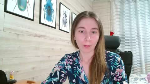 Snapshot of wow_porno_ chatting on 26, 4, 2026 Anna online show from 26, 4, 2026