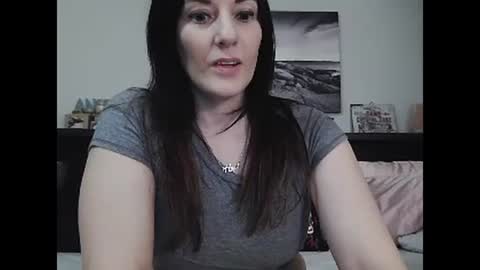 Snapshot of wrenleigh chatting on 3, 2, 2025 Crystal Lake online show from 3, 2, 2025