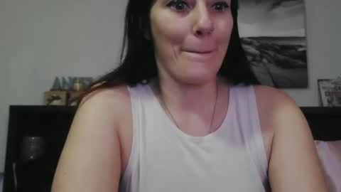 Snapshot of wrenleigh chatting on 18, 2, 2025 Crystal Lake online show from 18, 2, 2025