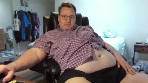 Snapshot of wrensroom chatting on 28, 2, 2025 Wren Valentino online show from 28, 2, 2025