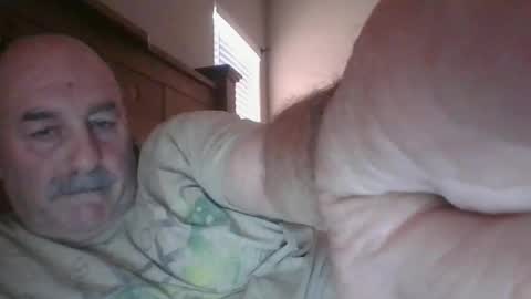 Snapshot of wtng4u chatting on 11, 4, 2026 wtng4u online show from 11, 4, 2026