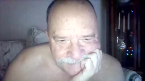 Snapshot of wvmountainlover chatting on 17, 12, 2024 wvmountainlover online show from 17, 12, 2024