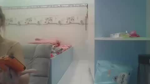 Snapshot of wwetpusy chatting on 17, 12, 2025 wwetpusy online show from 17, 12, 2025